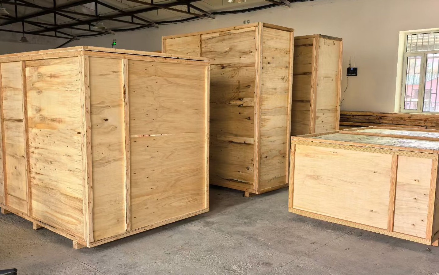 上海搬家到美國|皇冠國際貨運圓滿交付李先生高端家具跨國運輸需求